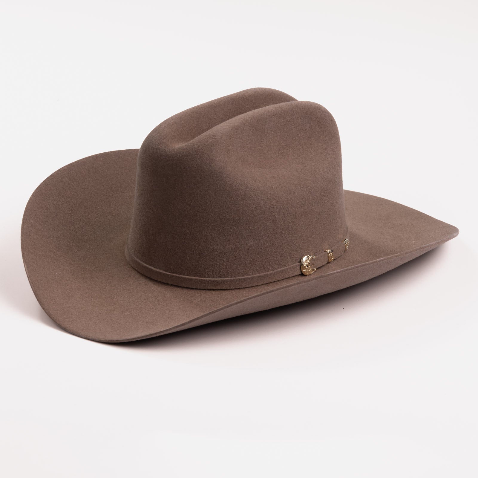 6X El Oro fawn cowboy hat three-quarter angle
