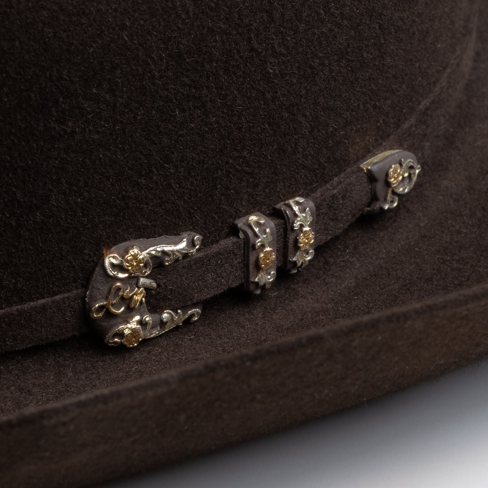 10X Jerarca brown cowboy hat close-up three-quarter angle