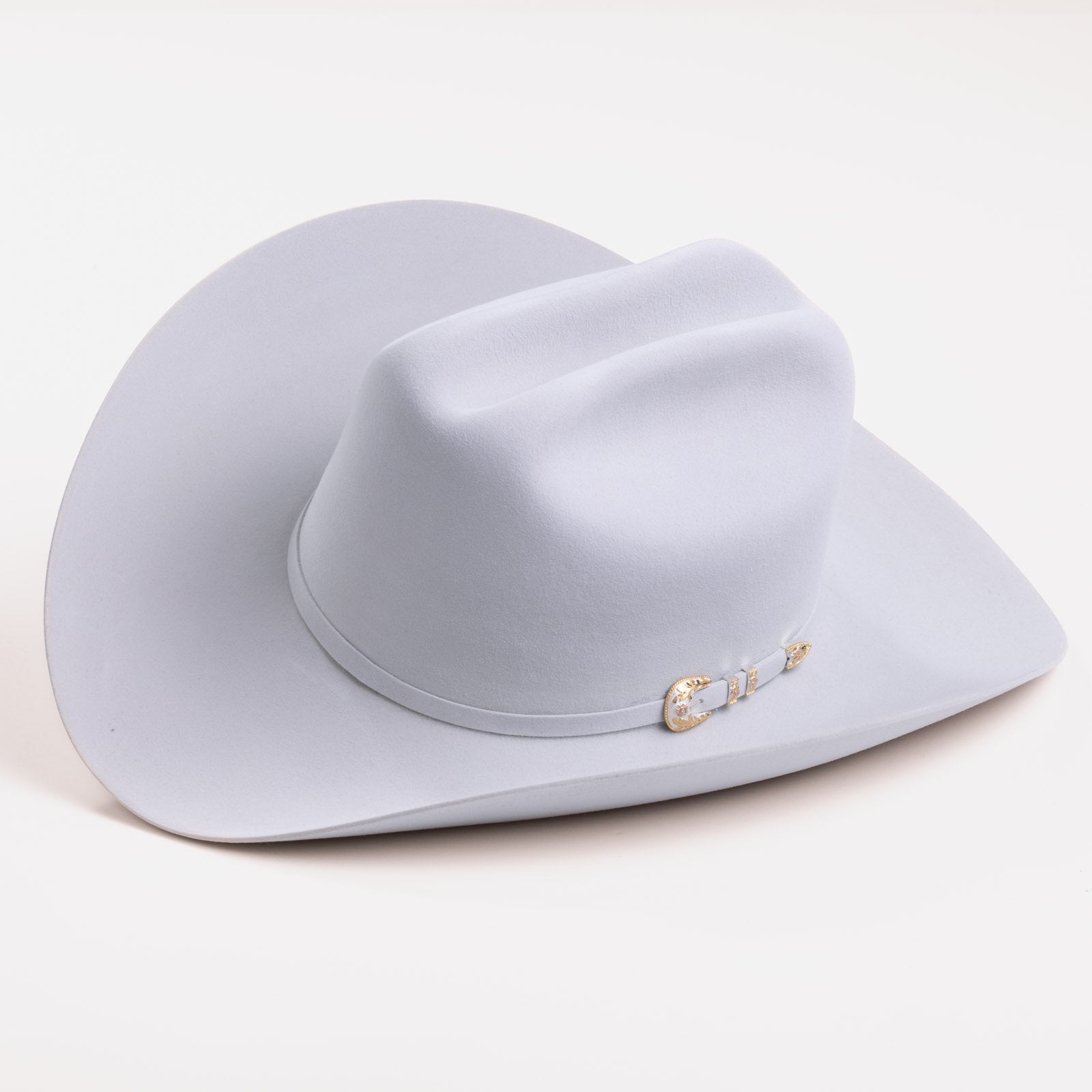 500X Superior platinum cowboy hat three-quarter angle