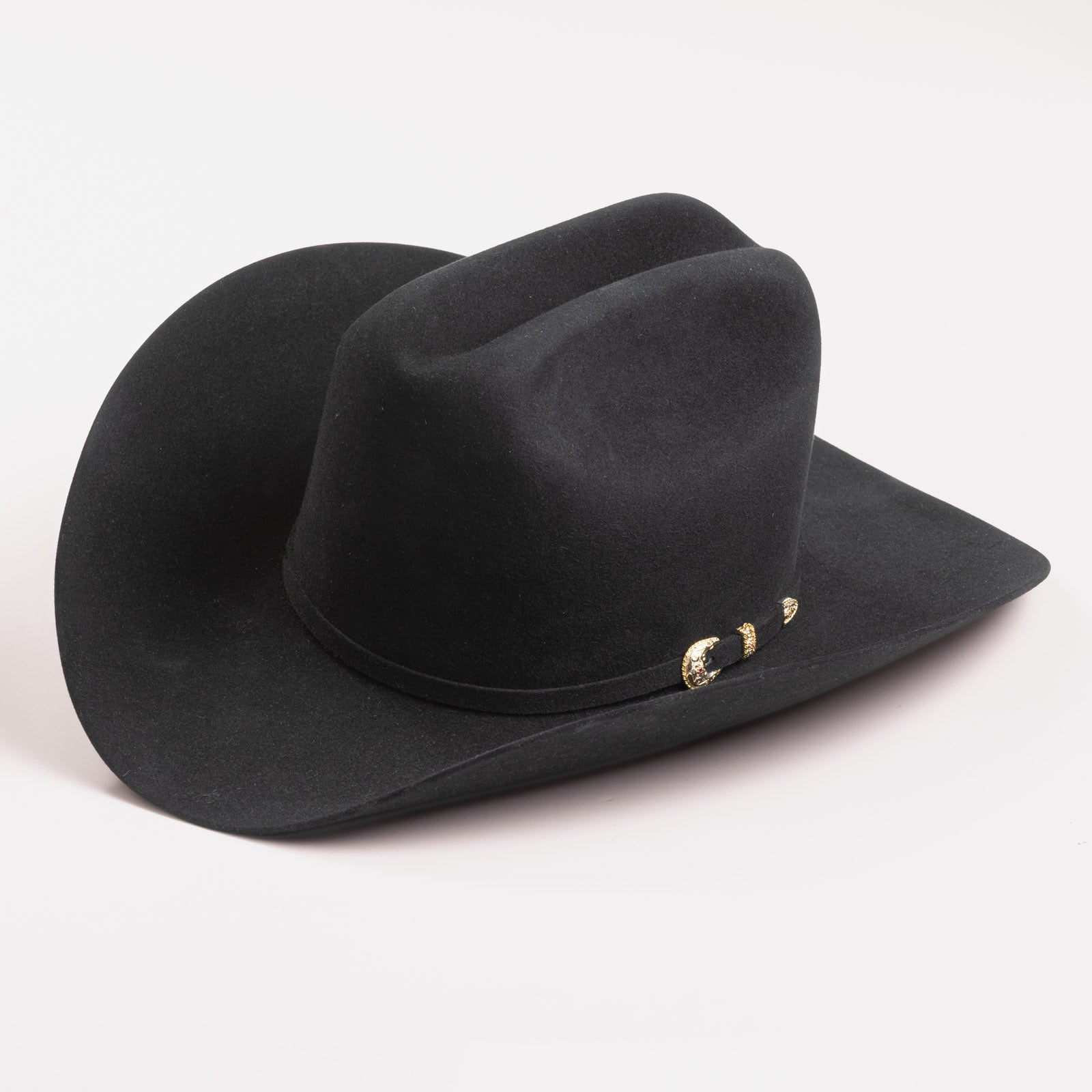 30X El Rey black cowboy hat three-quarter angle