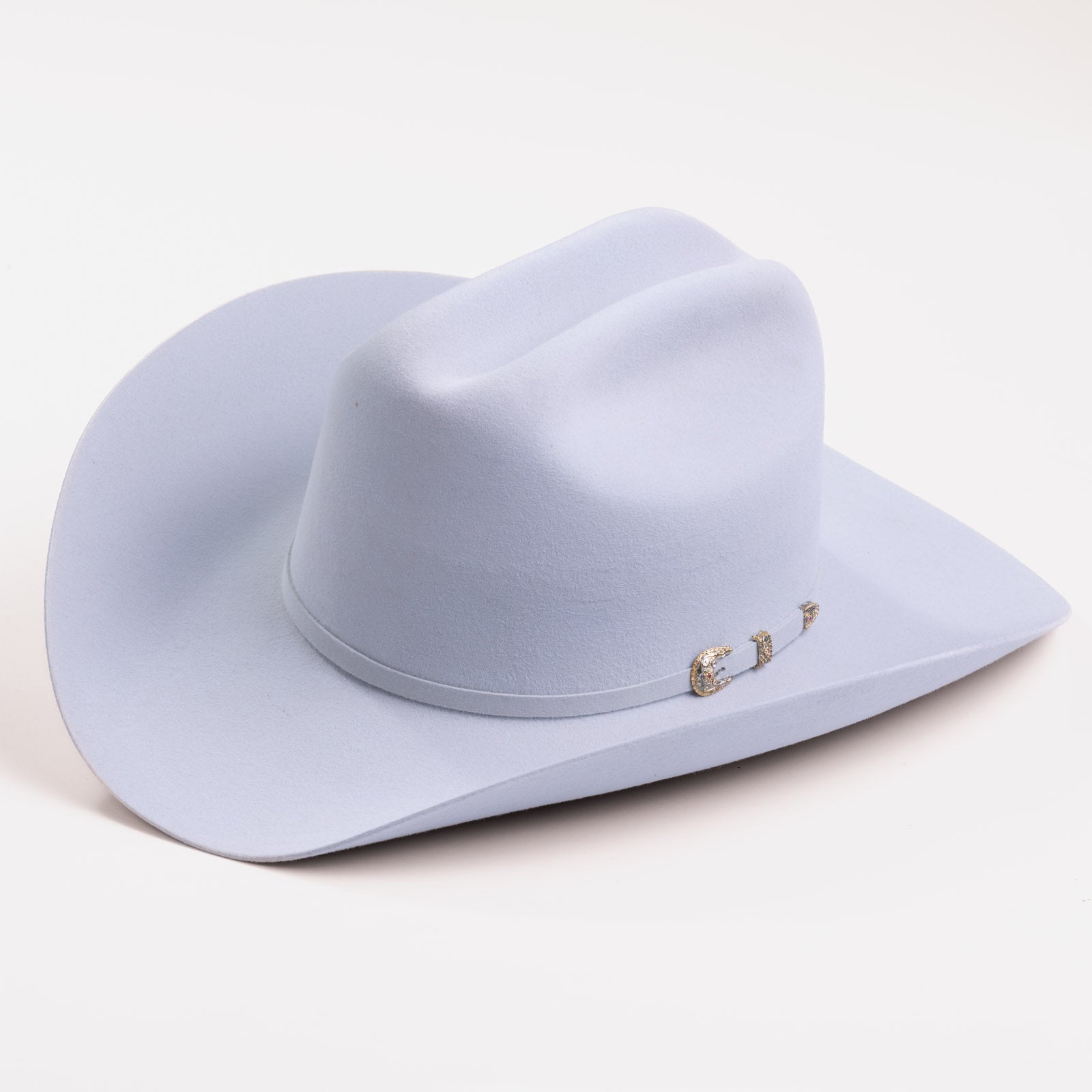30X El Rey platinum cowboy hat three-quarter angle