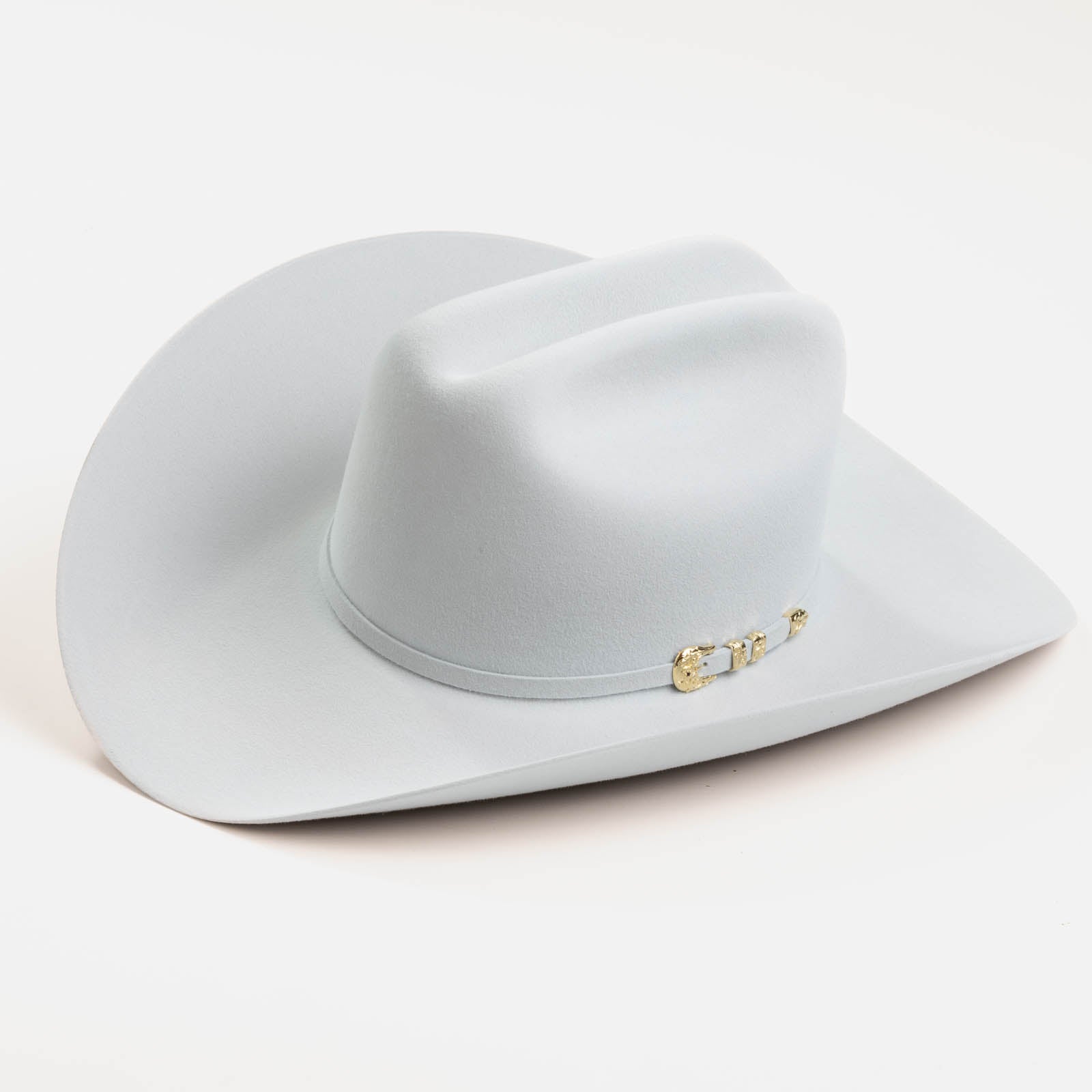6X El Oro platinum cowboy hat three-quarter angle