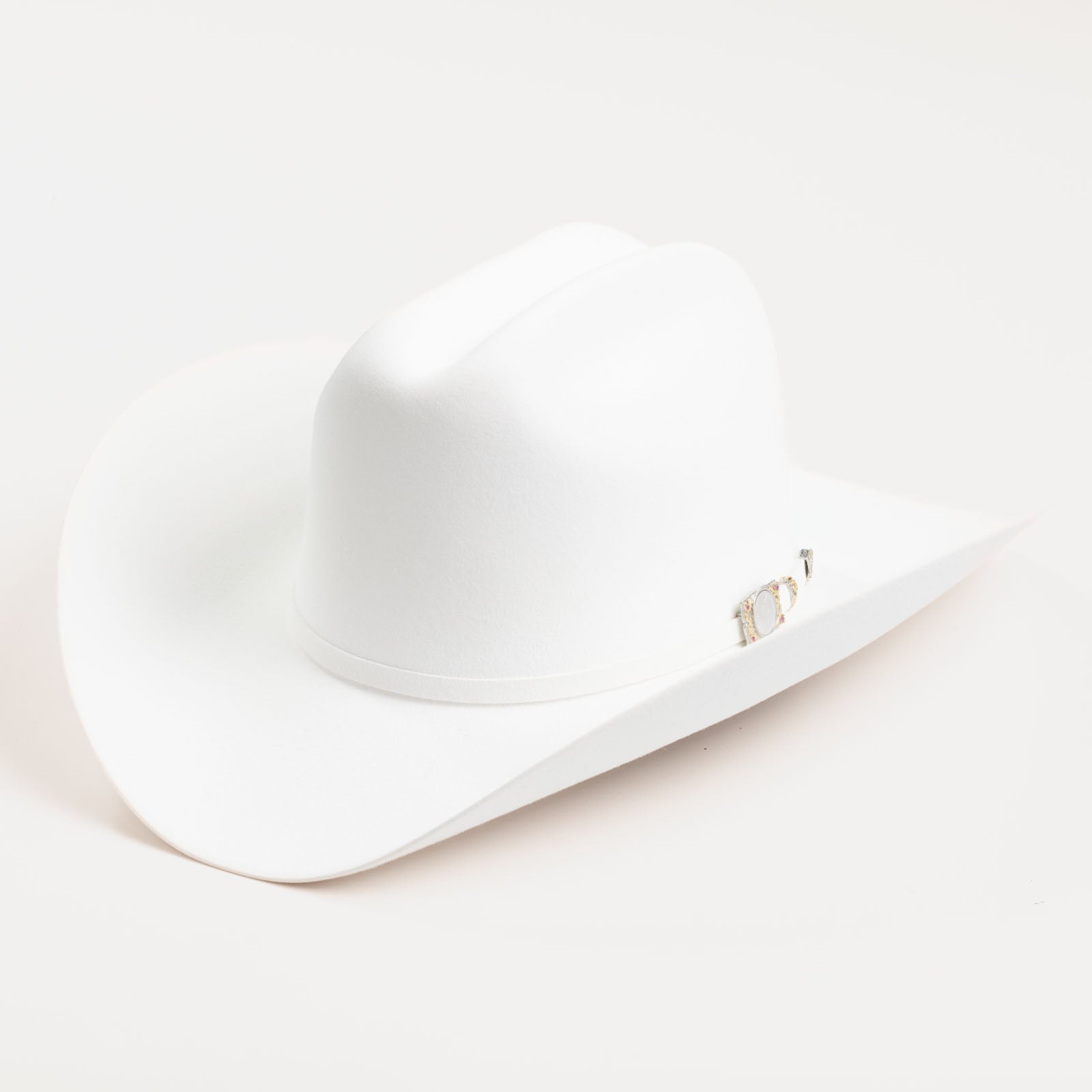 100X Independencia white cowboy hat three-quarter angle