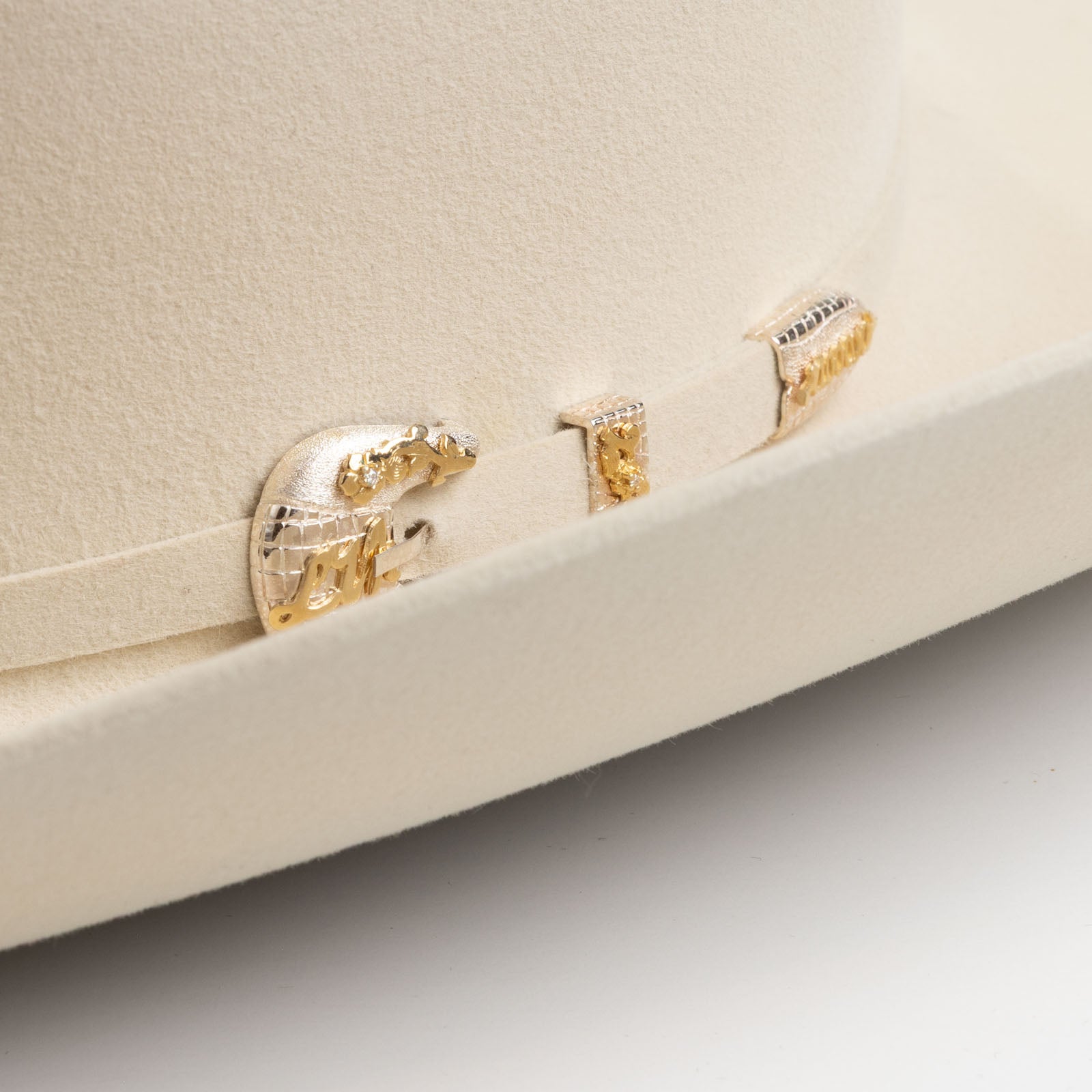 1000X Imperial belly cowboy hat close-up three-quarter angle