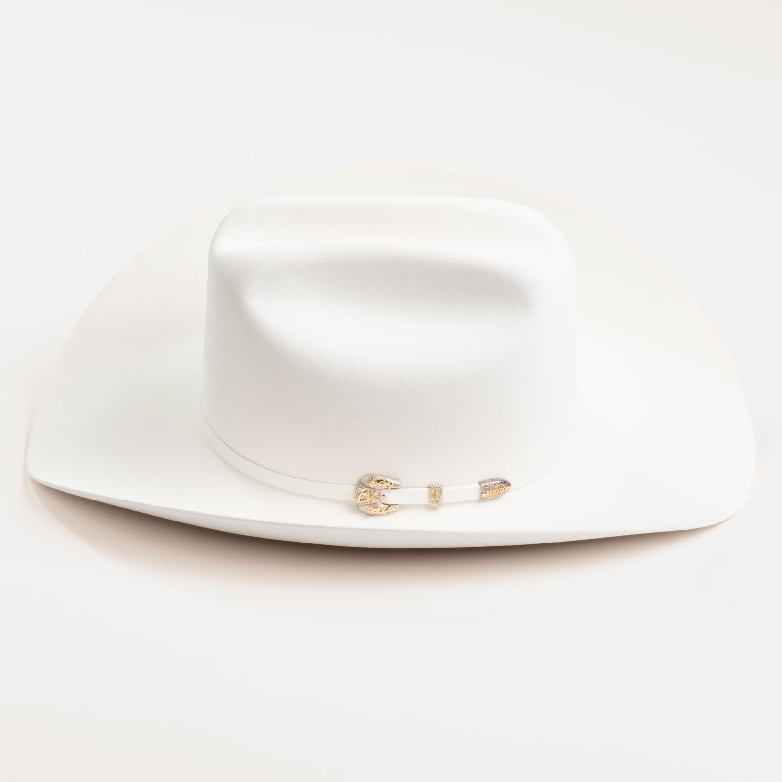 1000X Imperial white cowboy hat left-side angle