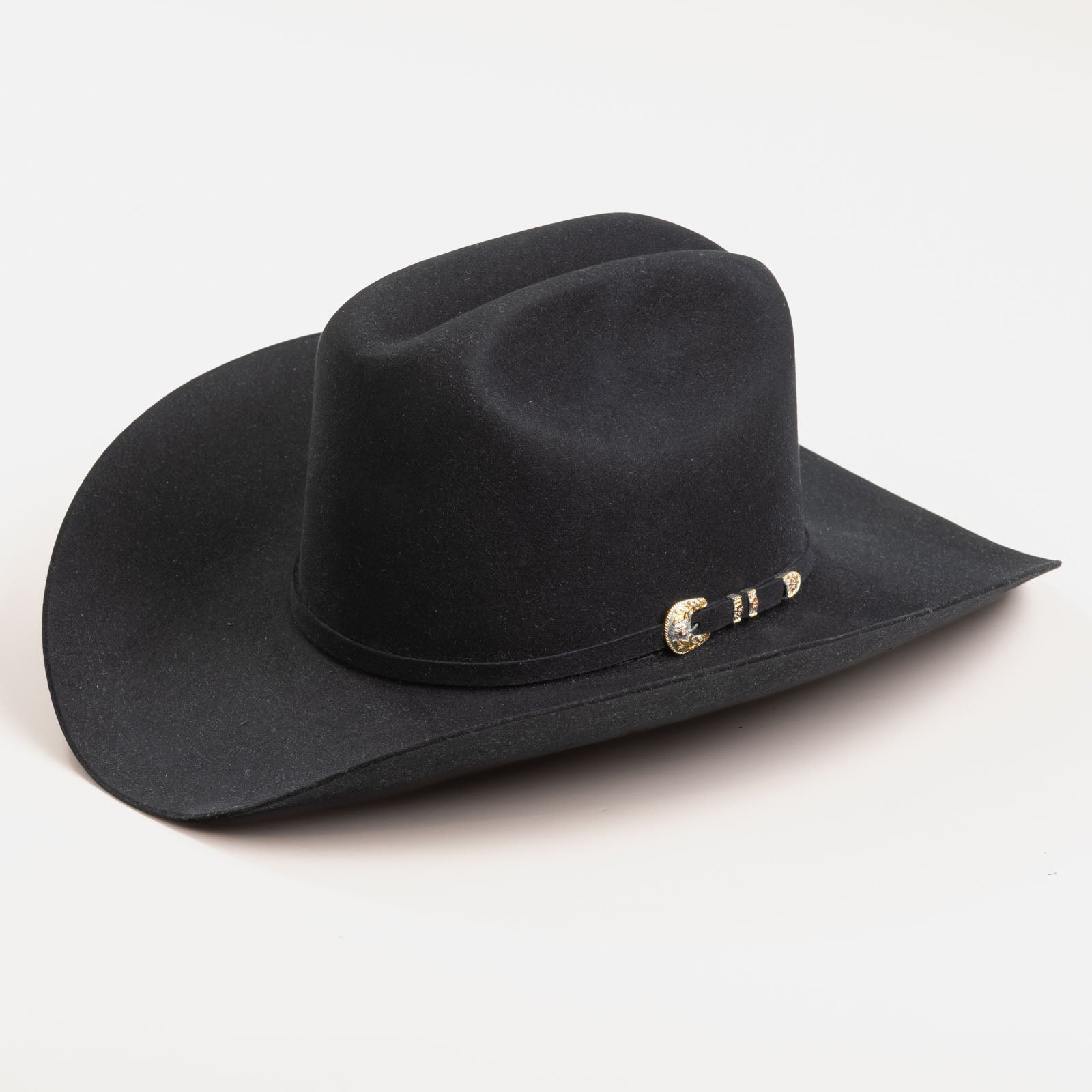 500X Superior black cowboy hat three-quarter angle