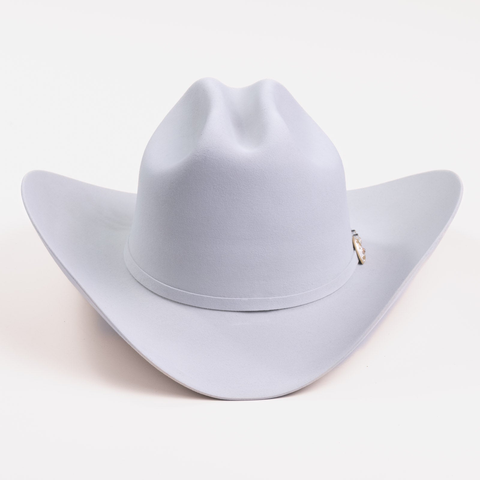 500X Superior platinum cowboy hat front side angle