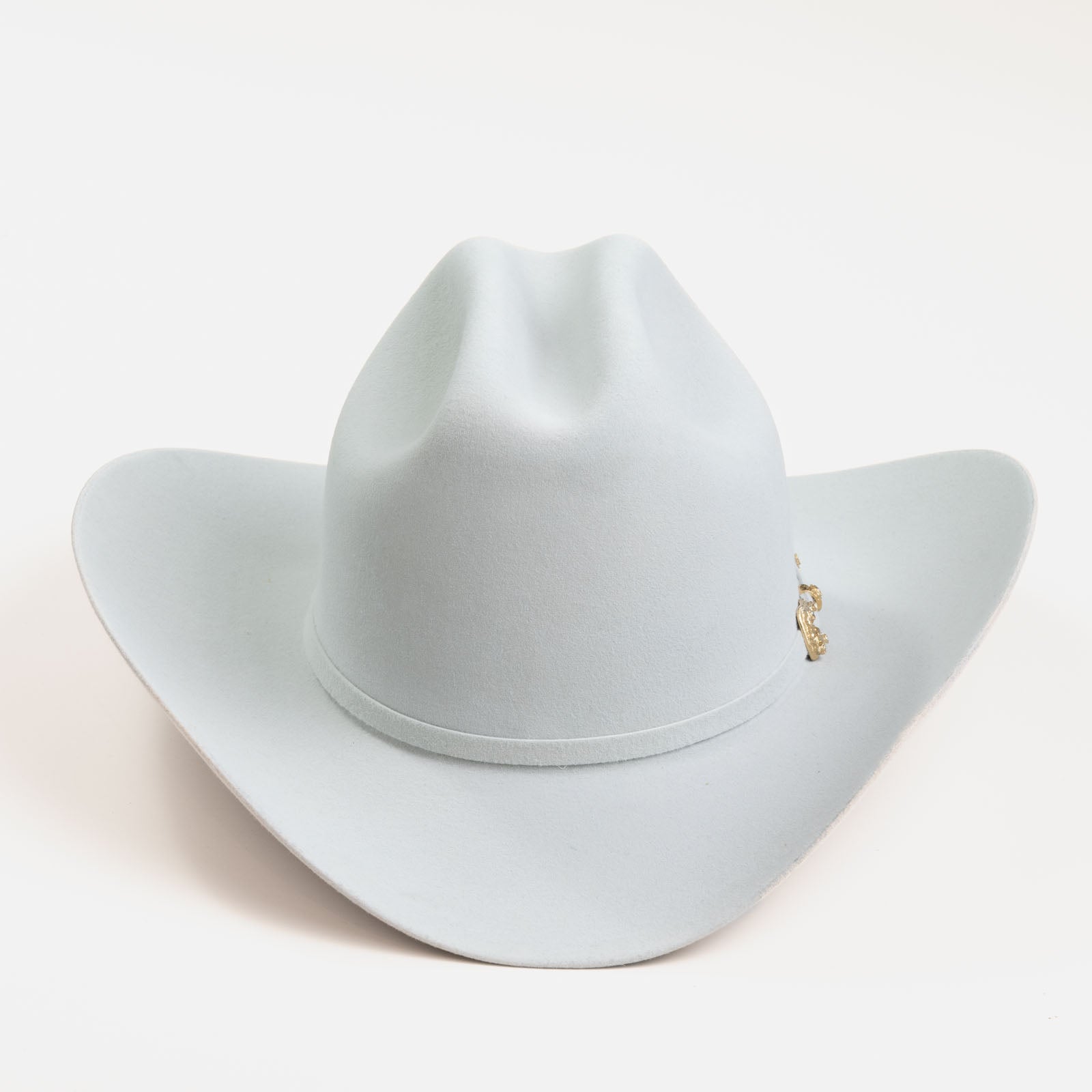 30X Opulento platinum cowboy hat front angle