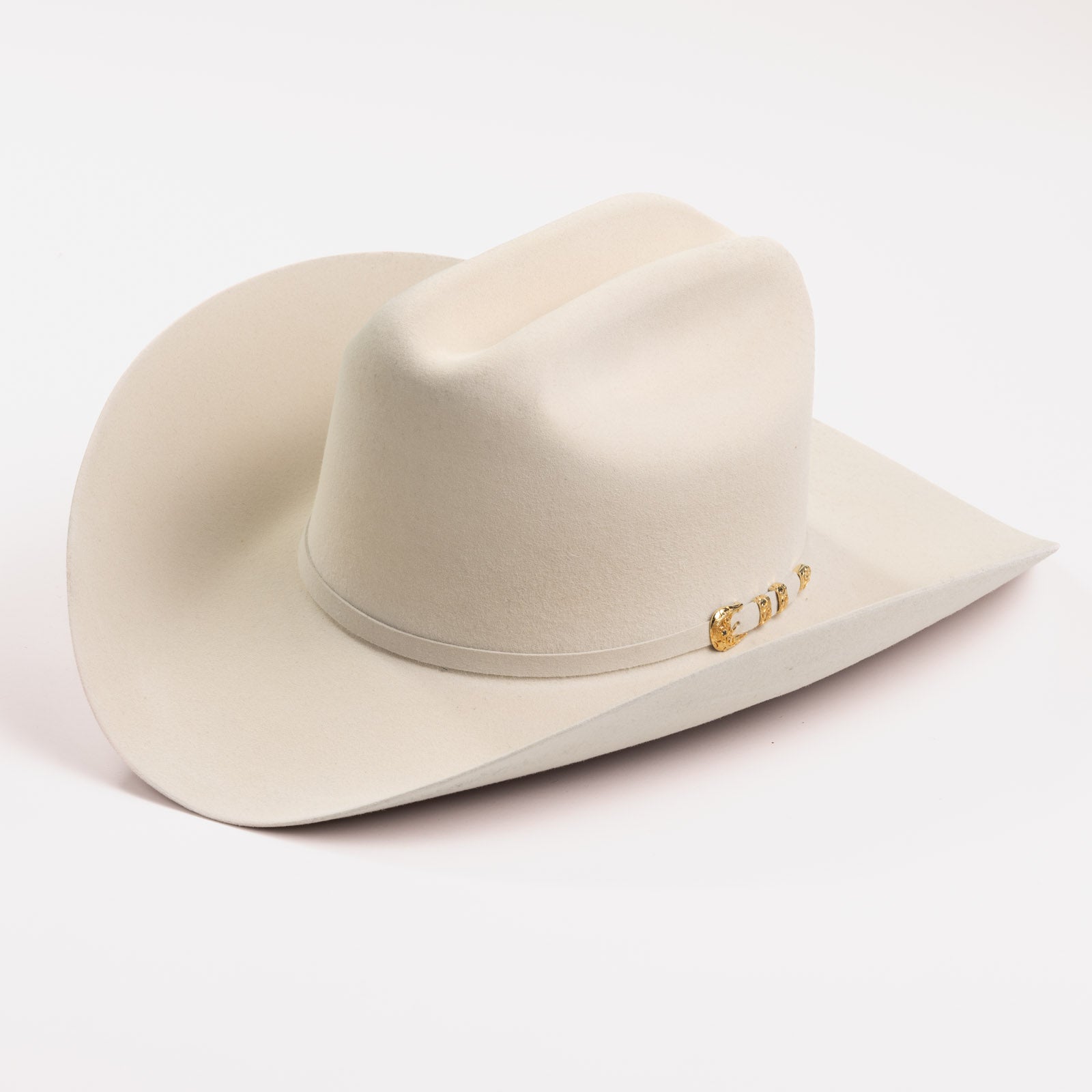 6X Real belly cowboy hat three-quarter angle
